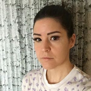 Meet your Posher, Dana